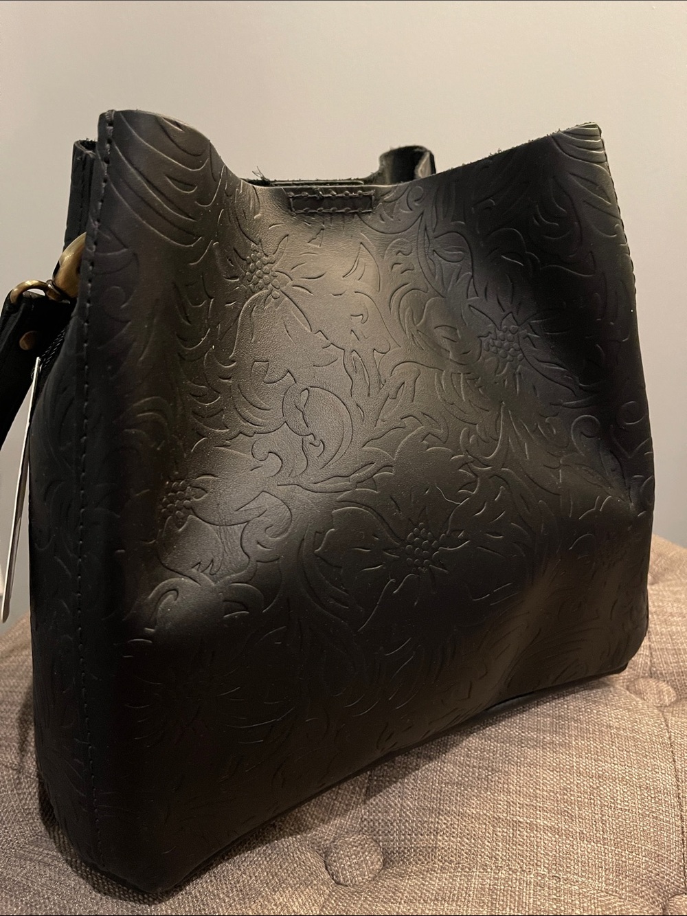 Dahlia Butterfly Bucket Bag